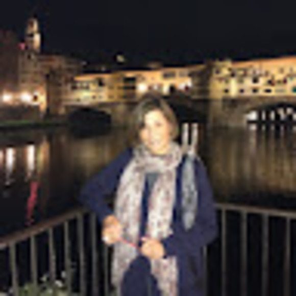 Meet your Posher, Beverly - Picture 1 of 1